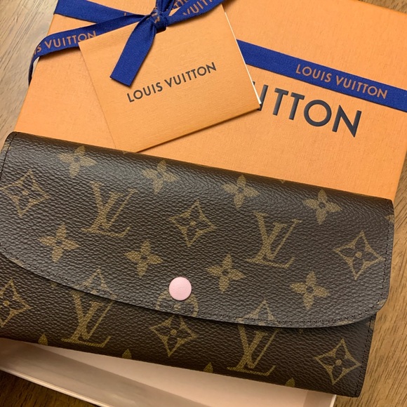 Louis Vuitton Handbags - Authentic Louis Vuitton Emilie Wallet